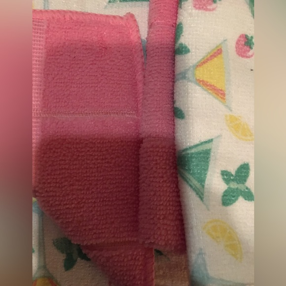 3 Piece Microfiber Kitchen Set - Picture 2 of 8